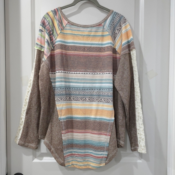 JODY CALI Colorful Native Aztec Striped Long Sleeve, French Terry, Lace, XL - Picture 12 of 16